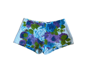Queen Bee Short in Something Blue
